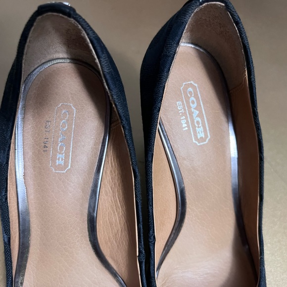 COACH~Black Signature Logo High Wedge Peep Toe Shoes, Size 7 B, EUC! - Picture 9 of 11